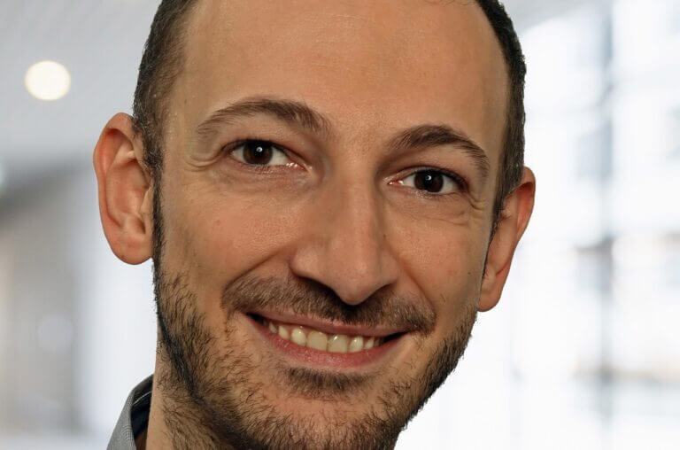 Luca-Livagra-Snom-ajustada-3