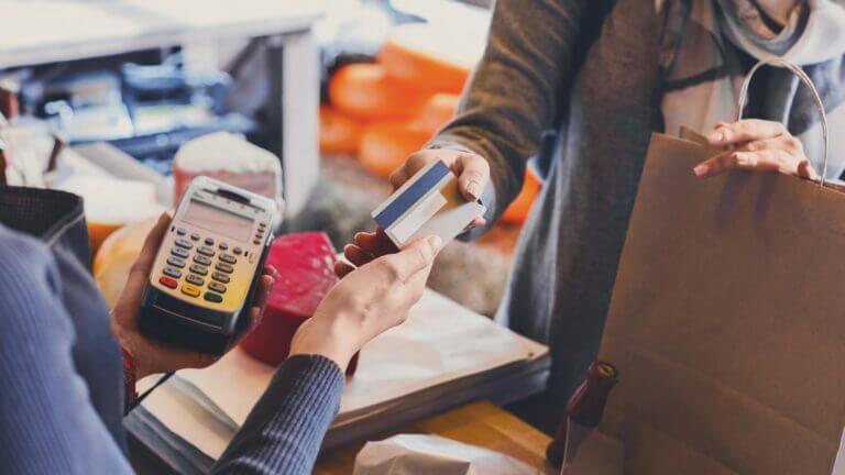 Tiendas y hoteles deben mejorar la personalización de la experiencia de cliente