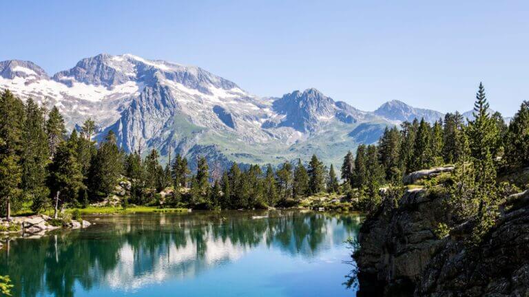 Parlem compra la unidad de negocio de telecomunicaciones de Pinergia.