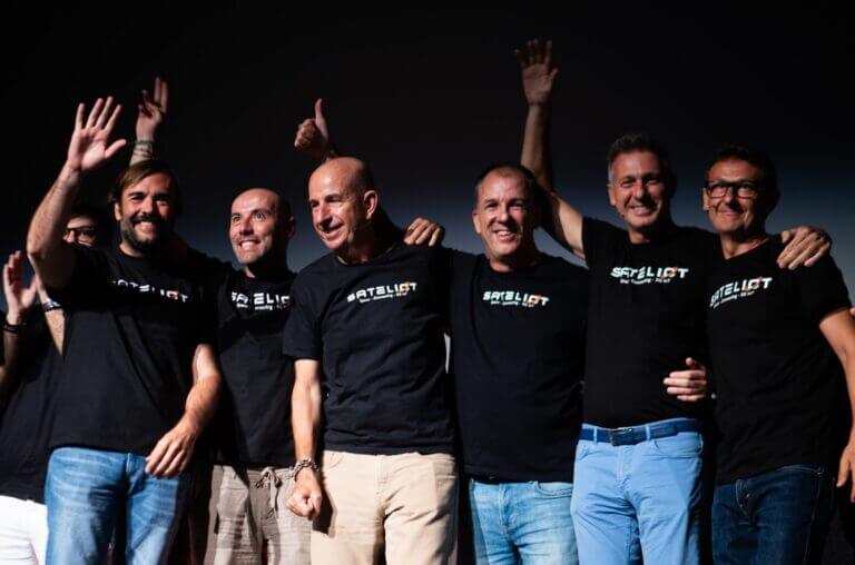 Sateliot abre su fase comercial con el lanzamiento de 4 satélites