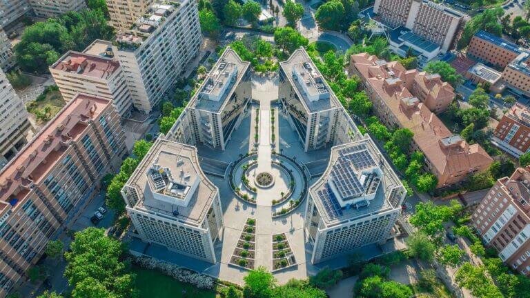 CUNEF Universidad moderniza su red a Wi-Fi 7 con EnGenius