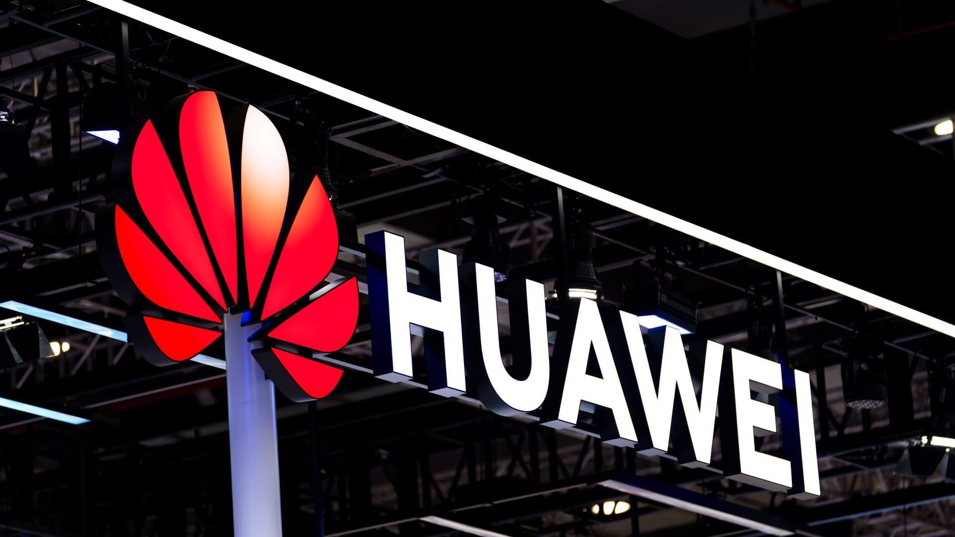 El Gobierno cancela un contrato público por contar con equipos Huawei