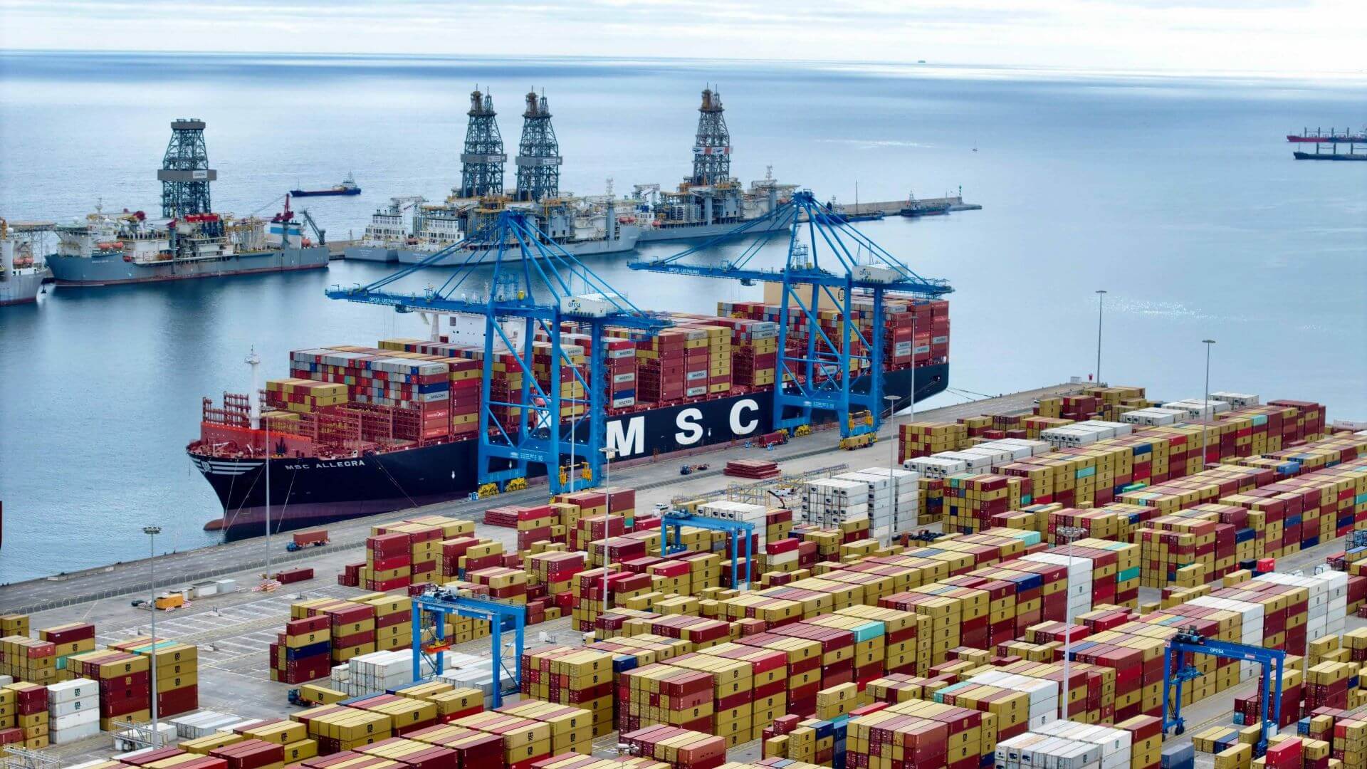 La mayor terminal de contenedores de Canarias tendrá su propia red privada 5G