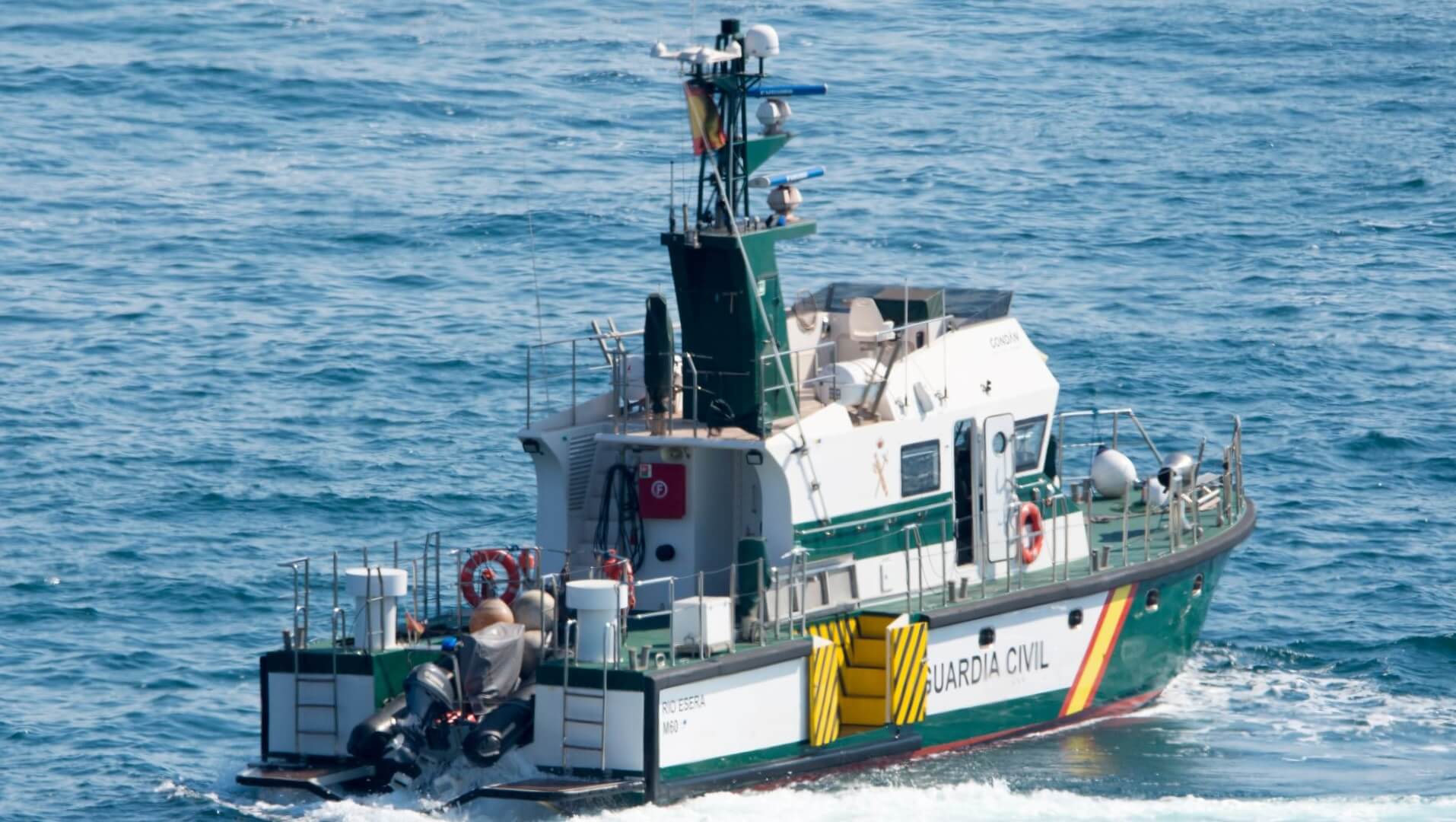 Telespazio Ibérica conecta por satélite en altamar a patrulleras de la Guardia Civil