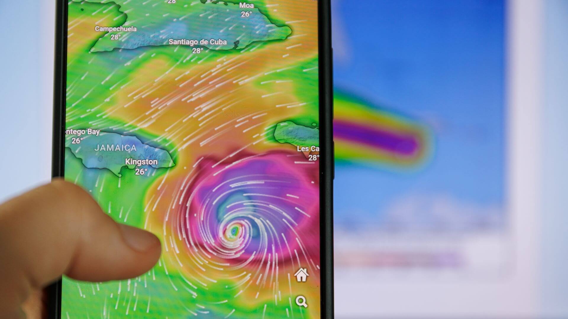 Hispasat dona 55 accesos satelitales para la reconstrucción de Jamaica