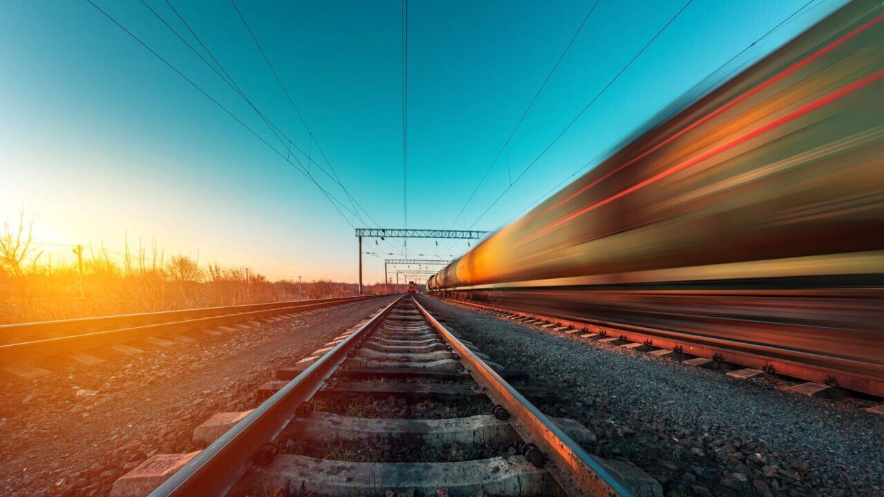 Nuevo paso en la señalización ferroviaria conectada