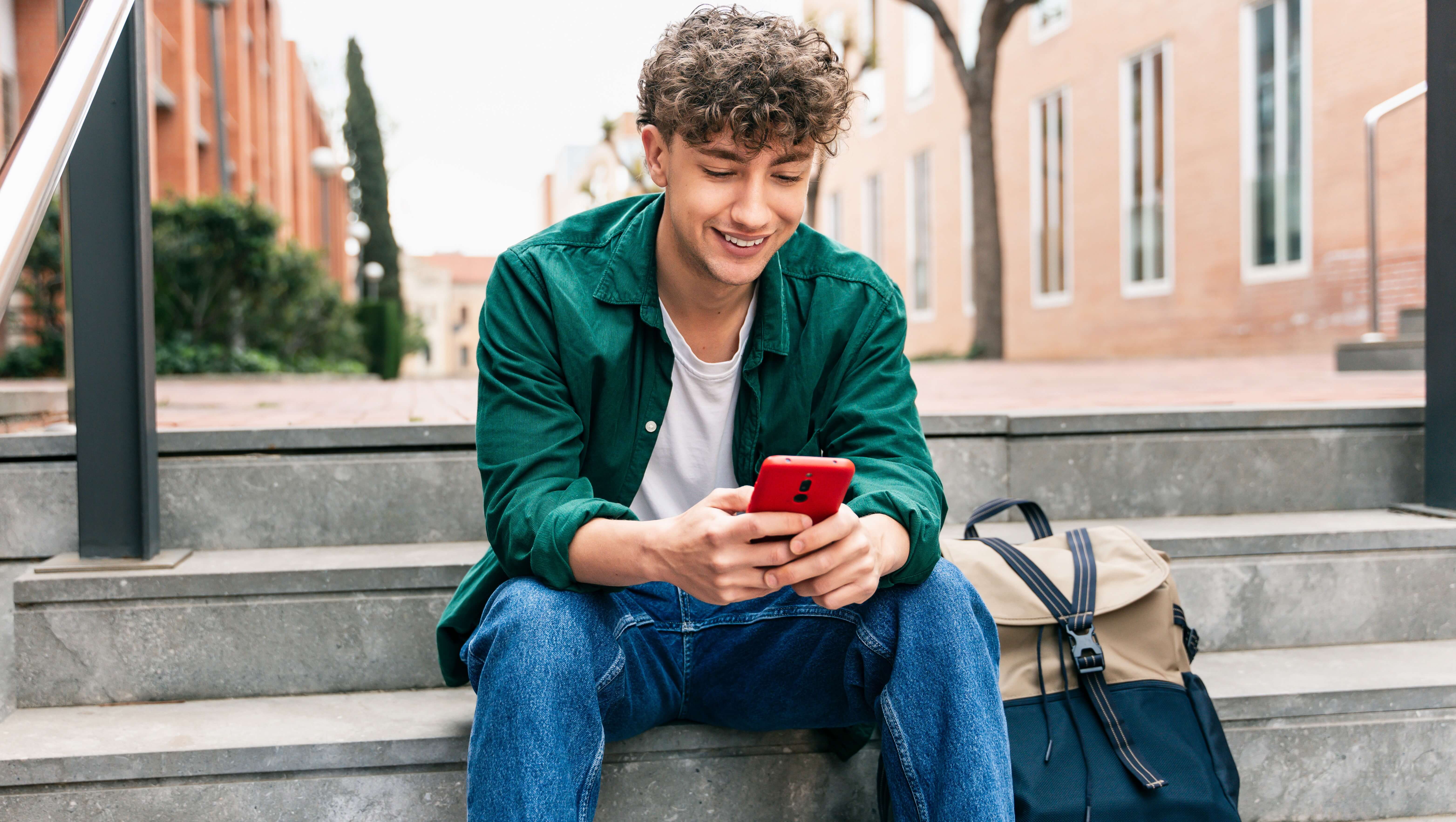 Unicaja y Vodafone España firman un acuerdo para ofrecer conectividad fija y móvil con condiciones exclusivas