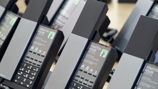 Un hotel histórico de los Cotswolds moderniza su telefonía sin obras ni interrupciones