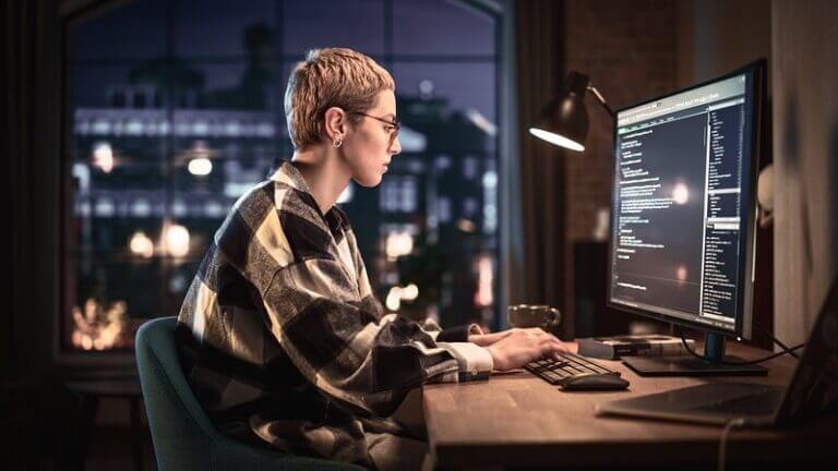 La nueva presión sobre los CISOs: por qué la IA agéntica ya no es una opción, sino una decisión estratégica