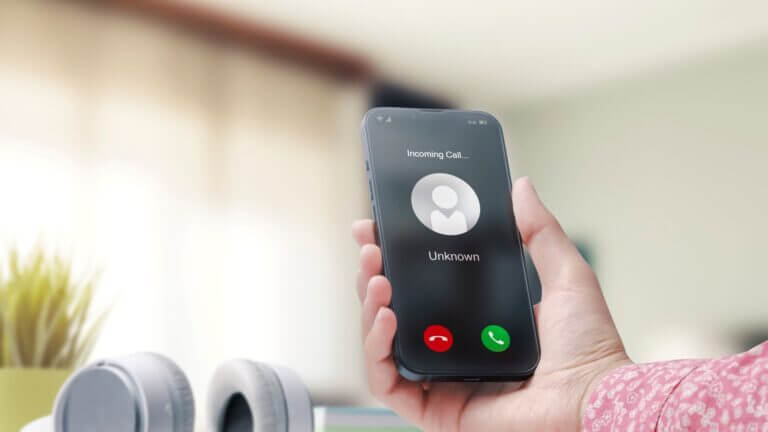 La CNMC avala diferenciar los números de atención al cliente y de llamadas comerciales