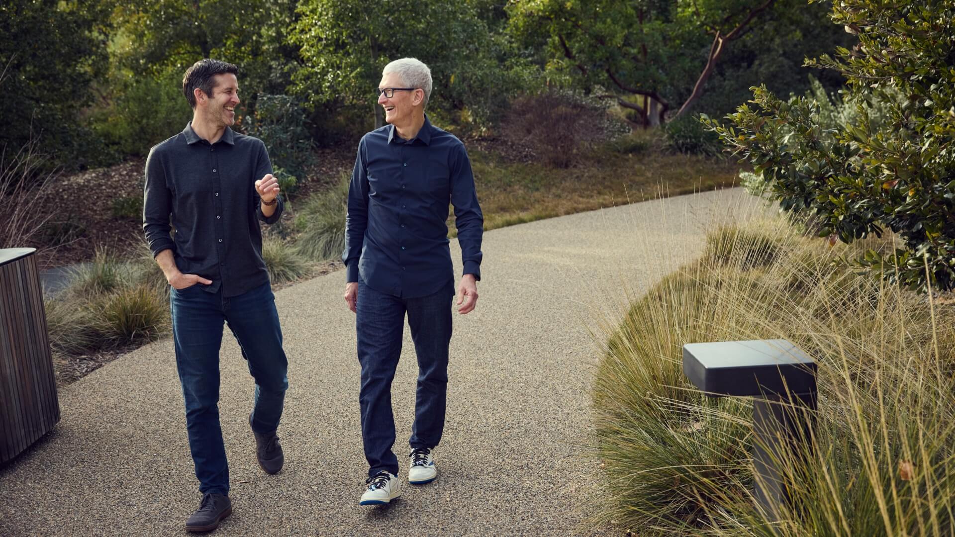John Ternus sustituye a Tim Cook al mando de Apple