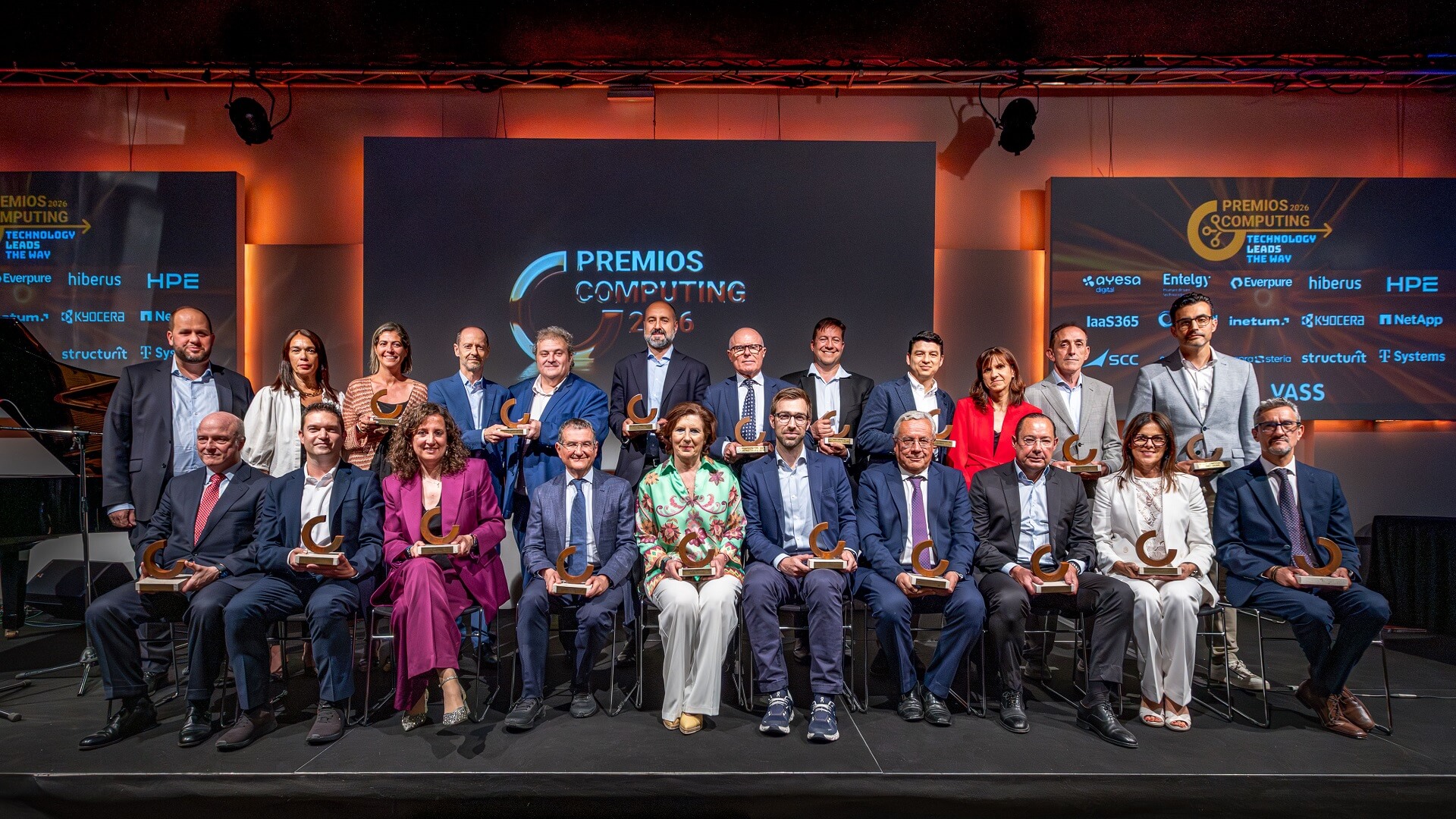 Foto de los ganadores de los Premios Computing 2026