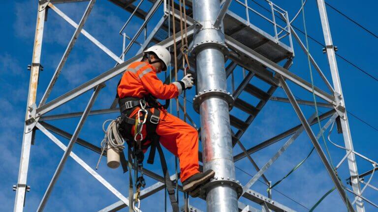 Se reduce a la mitad la morosidad en el sector instalador