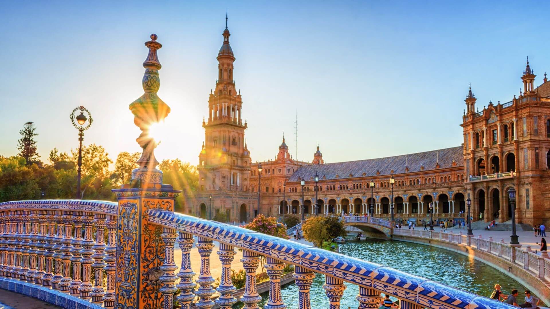 La provincia de Sevilla mejora la experiencia turística visitantes y empresas